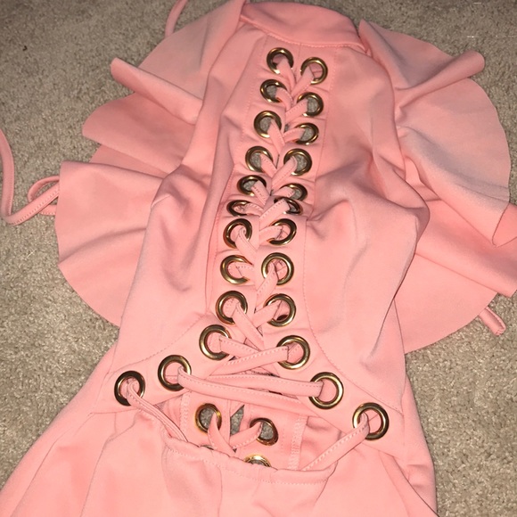 Pink romper ties up in the front and back - Picture 5 of 5